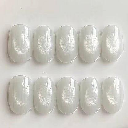 Rosy white cat eye